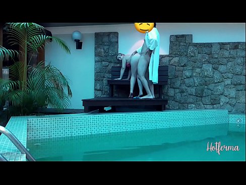 ❤️ Boss lädt Dienstmädchen zum Pool ein, kann aber einem heißen Sex nicht widerstehen Fucking bei uns ❌️❤